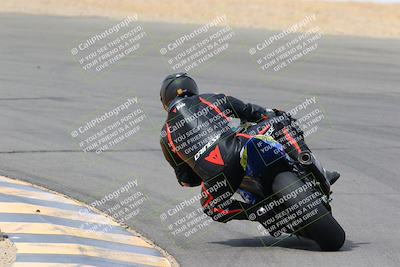 media/Mar-13-2022-SoCal Trackdays (Sun) [[112cf61d7e]]/Turn 10 Backside (105pm)/